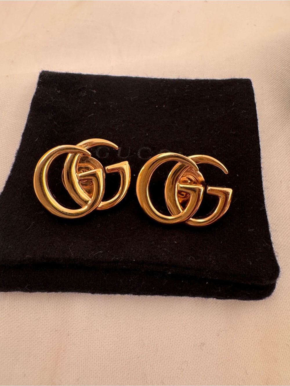 🪽Demna Gucci Earrings🪽 - Picture 4 of 6